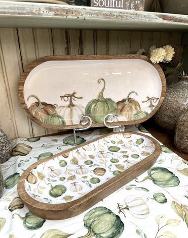 Pumpkin Cottage Oval Wood Tray
